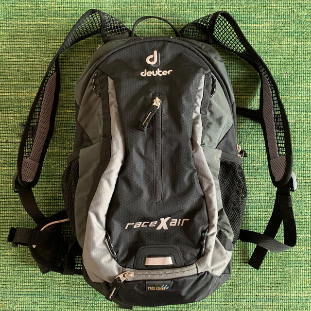 Deuter(ドイター)の値下げ！deuter ドイター　レースx air リュック　軽い　自転車 メンズのバッグ(バッグパック/リュック)の商品写真