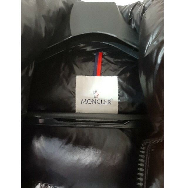 MONCLER(モンクレール)のMONCLER モンクレールダウン メンズLサイズ相当 メンズのジャケット/アウター(ダウンジャケット)の商品写真