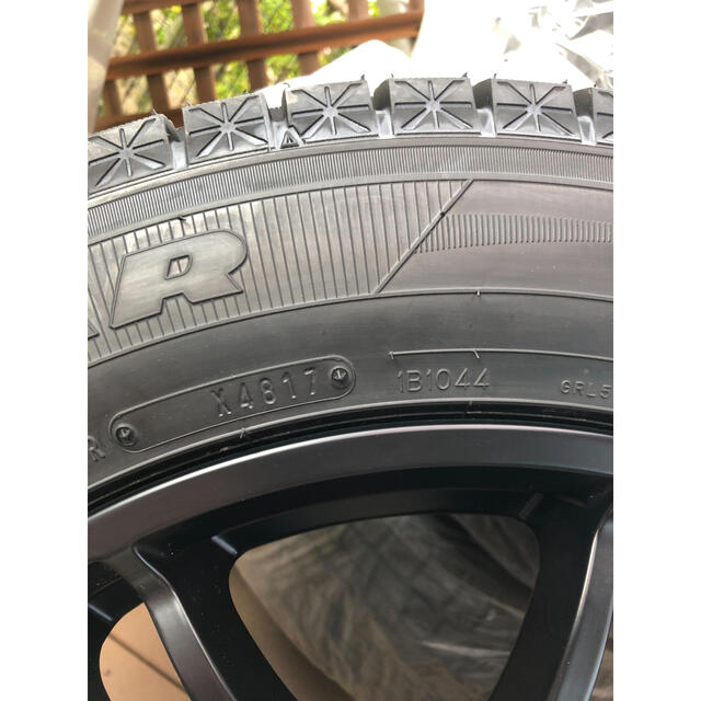 Goodyear - レネゲード スタッドレスタイヤ ホイール4本セットの通販