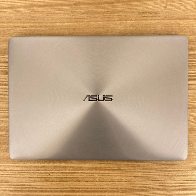 ASUS(エイスース)のASUS ZenBook BX310UA USキーボード スマホ/家電/カメラのPC/タブレット(ノートPC)の商品写真