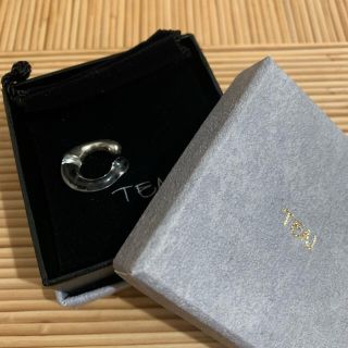 トーガ(TOGA)のTEN glass pool earcuff(イヤーカフ)