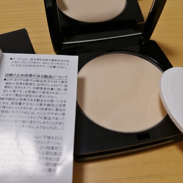 BOBBI BROWN(ボビイブラウン)のボビイブラウン　シアーフィニッシュ プレストパウダー #05 コスメ/美容のベースメイク/化粧品(フェイスカラー)の商品写真