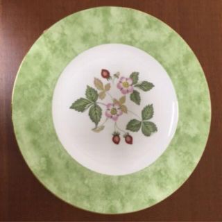 ウェッジウッド(WEDGWOOD)のWEDGWOOD　ワイルドストロベリー　プレート6枚(食器)