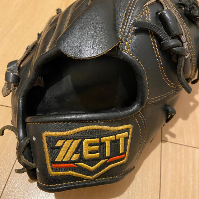 ZETT(ゼット)のZETT ゼット　プロステイタス　PROSTATES 軟式　投手 スポーツ/アウトドアの野球(グローブ)の商品写真