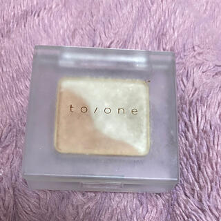 コスメキッチン(Cosme Kitchen)のto/one トーン　ペタルアイシャドウ　ホリデー　コフレ　シルバーアッシュ(アイシャドウ)