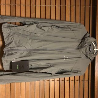 アークテリクス(ARC'TERYX)の最終値下げ　アークテリクス　ノディンジャケット　M 新品未使用(ナイロンジャケット)