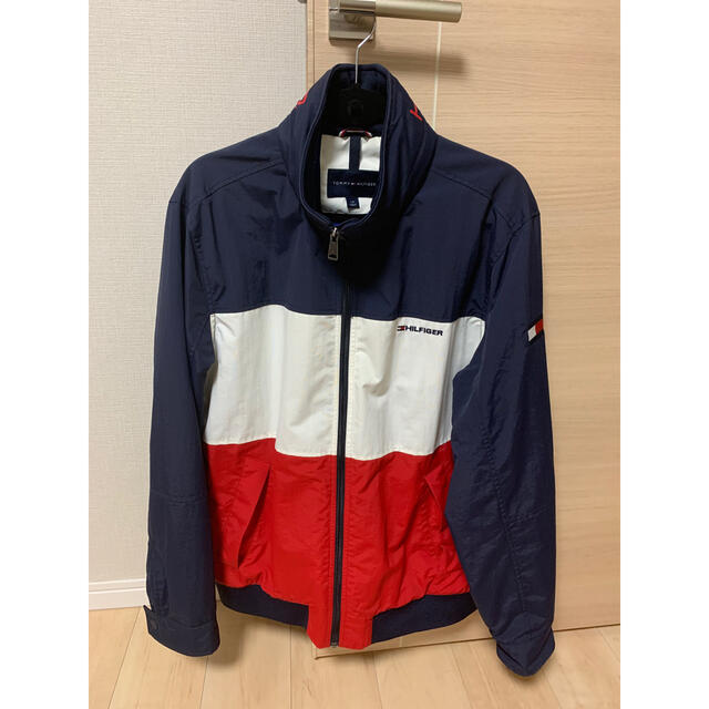 TOMMY HILFIGER(トミーヒルフィガー)のTOMMYHILFIGER ナイロンジャケット メンズのジャケット/アウター(ナイロンジャケット)の商品写真