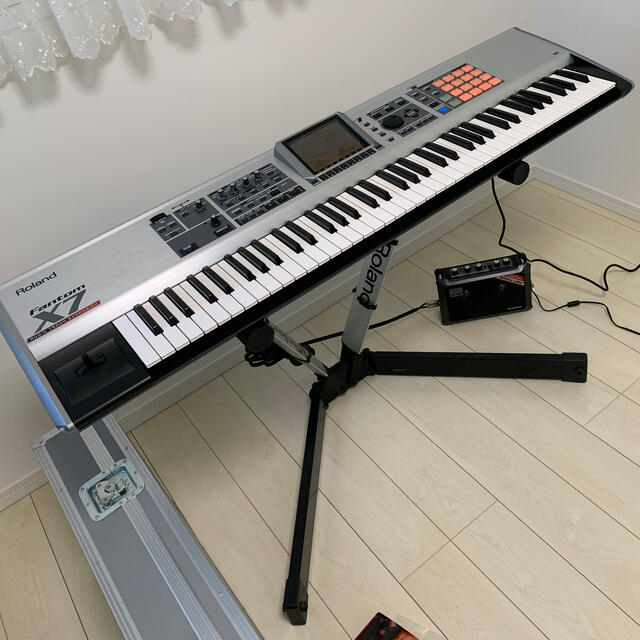 Roland(ローランド)のRoland Fantom X7 豪華純正セット 美品完動品 楽器の鍵盤楽器(キーボード/シンセサイザー)の商品写真