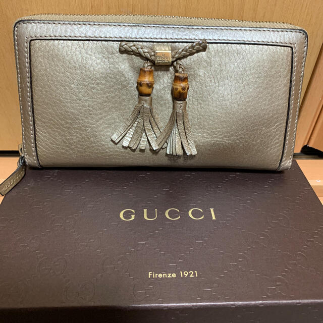 Gucci(グッチ)のGUCCI 長財布 レディースのファッション小物(財布)の商品写真