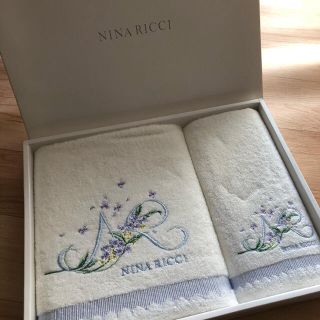 ニナリッチ(NINA RICCI)の新品　NINA RICCHIのバスタオルセット(タオル/バス用品)