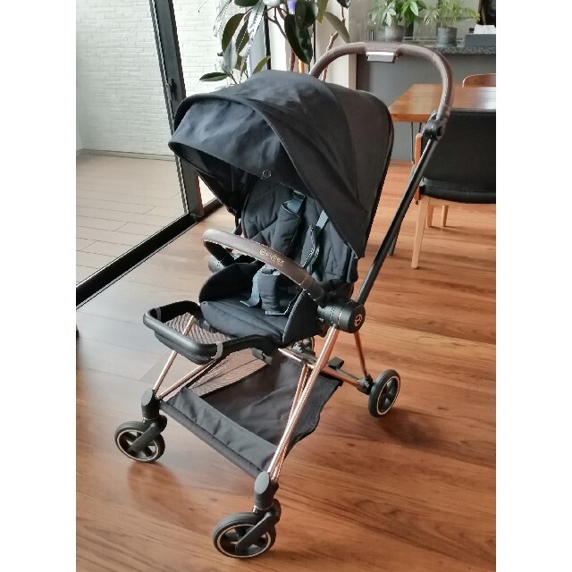 cybex(サイベックス)の【R_official様専用】Cybex ベビーカー MIOS ローズゴールド キッズ/ベビー/マタニティの外出/移動用品(ベビーカー/バギー)の商品写真