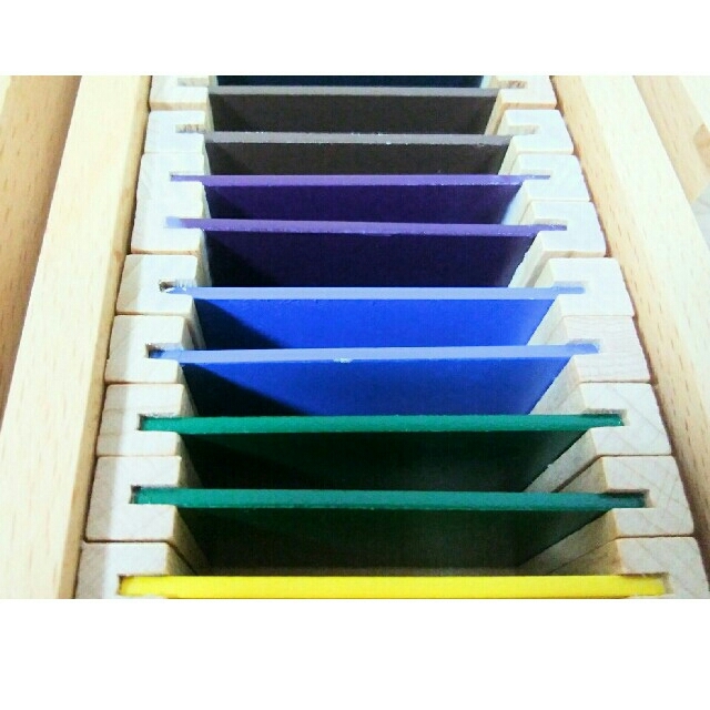 モンテッソーリ教具『色板』第1、2、3の箱セット 3