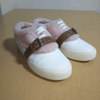 ミュウミュウ(miumiu)のmiu miu  レザー バックル ムートン  スニーカー 21.5cm(スニーカー)