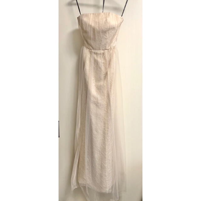 軽量+ストレッチ性+吸水速乾 ☆White by Vera Wang☆ レースチュール
