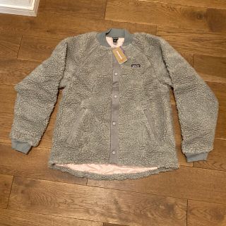 パタゴニア(patagonia)の新品　パタゴニア　ガールズ　レトロXボマージャケット　XXL グレイ　ピンク　(ブルゾン)