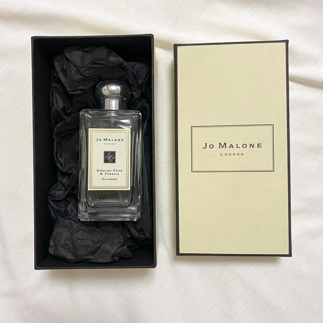 Jo Malone(ジョーマローン)のジョーマローン　Jo MALONE イングリッシュペアー&フリージア　100ml コスメ/美容の香水(香水(女性用))の商品写真