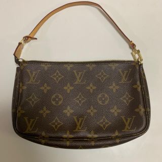 ルイヴィトン(LOUIS VUITTON)のLOUIS VUITTON ルイヴィトン　アクセサリーポーチ　モノグラム　る(ポーチ)