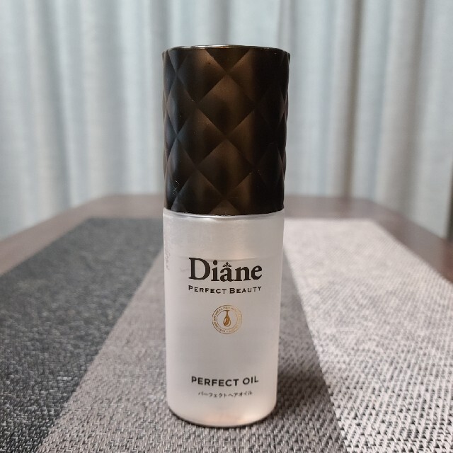 Diane　パーフェクトヘアオイル コスメ/美容のヘアケア/スタイリング(ヘアケア)の商品写真