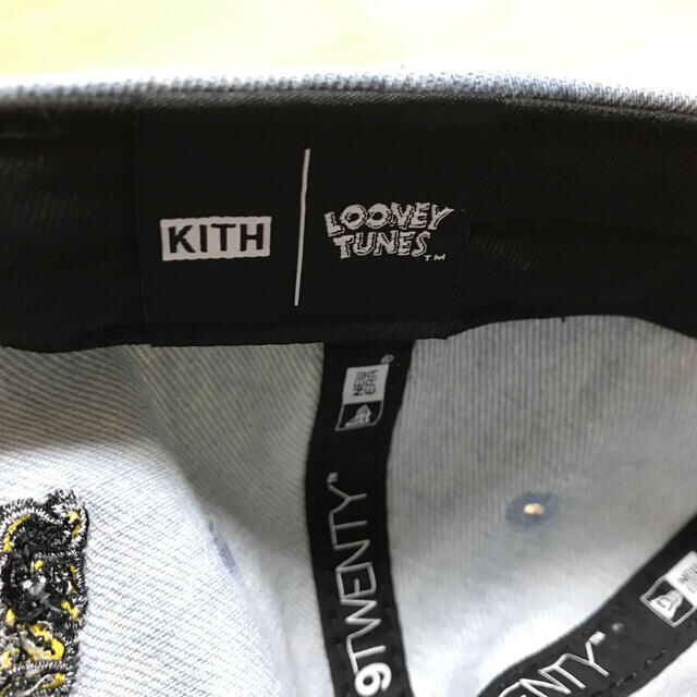 Supreme(シュプリーム)のKITH x LOONEY TUNES キャップ 2回着用 メンズの帽子(キャップ)の商品写真