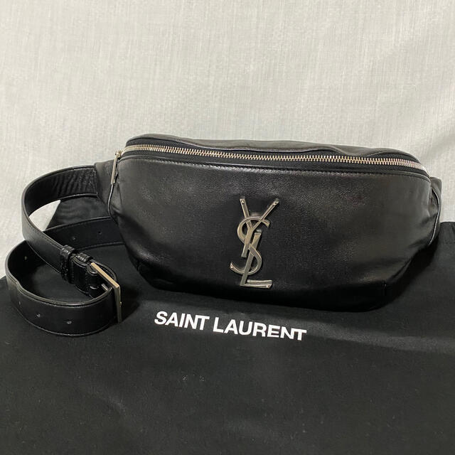 Saint Laurent(サンローラン)の本物正規品 サンローラン メンズ レザー ボディバッグ ベルトバッグ 黒 YSL メンズのバッグ(ボディーバッグ)の商品写真