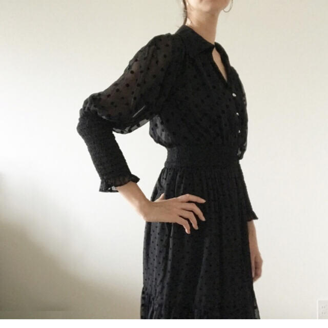 ZARA スイスドット柄ミディ丈ワンピース Sサイズ-connectedremag.com