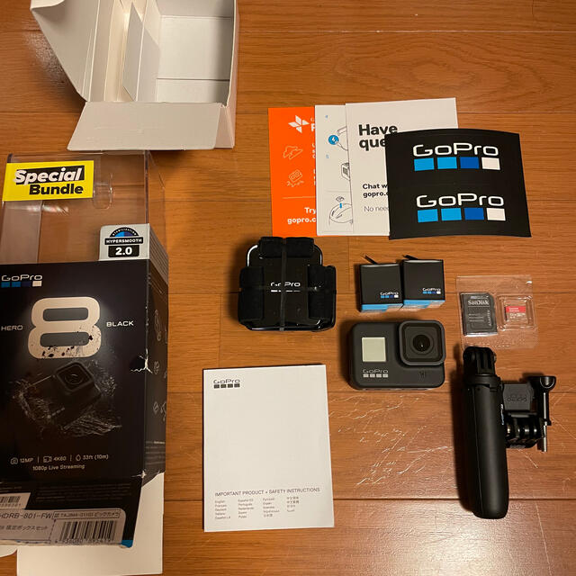 GoPro HERO 8 バッテリー×2 純正マウント　32GBメモリーカード付