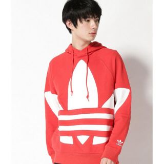 アディダス(adidas)のadidas BIG TREFOIL HOODIE パーカー 新品未開封 赤(パーカー)