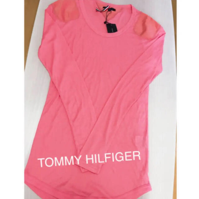 TOMMY HILFIGER(トミーヒルフィガー)のTOMMY HILFIGER❤︎くすみピンクとろみカットソーM 新品 レディースのトップス(カットソー(長袖/七分))の商品写真