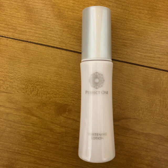 PERFECT ONE(パーフェクトワン)のパーフェクトワン化粧水50ml コスメ/美容のスキンケア/基礎化粧品(化粧水/ローション)の商品写真