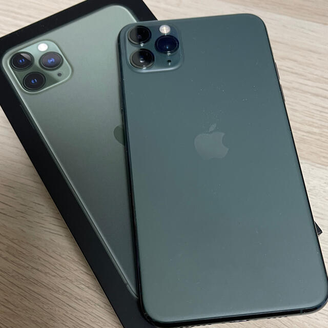 iPhone 11 Pro Max ミッドナイトグリーン　64GB