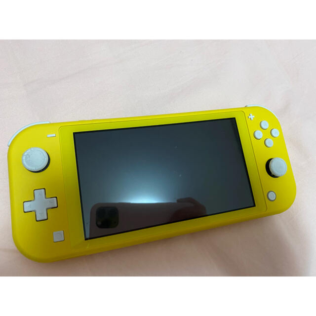 Nintendo Switch(ニンテンドースイッチ)のNintendo switch lite エンタメ/ホビーのゲームソフト/ゲーム機本体(携帯用ゲーム機本体)の商品写真