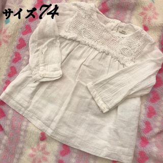 ザラキッズ(ZARA KIDS)のZARABabyザラベビー 刺繍モチーフトップス サイズ74(シャツ/カットソー)