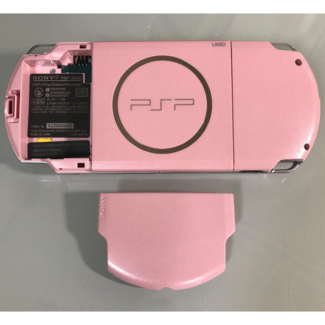 PlayStation Portable(プレイステーションポータブル)のPSP-3000  ブロッサムピンク エンタメ/ホビーのゲームソフト/ゲーム機本体(携帯用ゲーム機本体)の商品写真