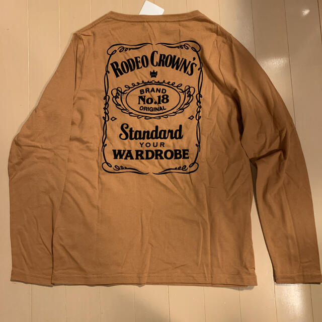 RODEO CROWNS(ロデオクラウンズ)の新品未使用！RODEO CROWNS 長袖Tシャツ レディースのトップス(Tシャツ(長袖/七分))の商品写真