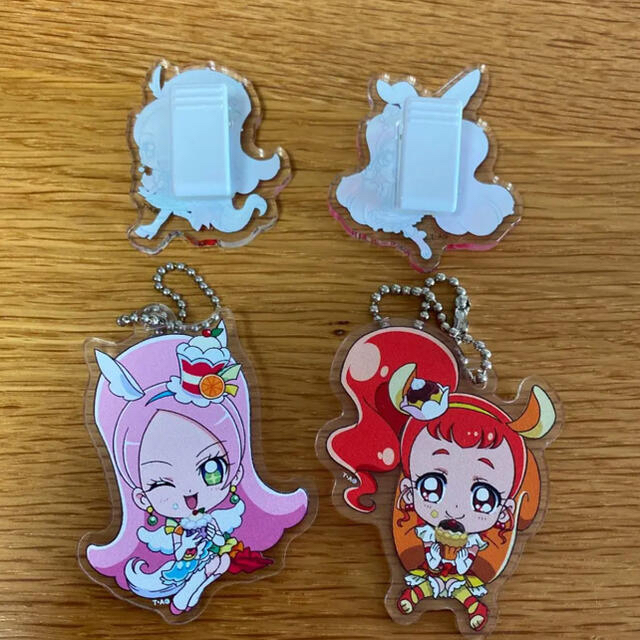 【み〜様専用】プリキュアストア限定品　キラキラプリキュアアラモード　キーホルダー エンタメ/ホビーのおもちゃ/ぬいぐるみ(キャラクターグッズ)の商品写真