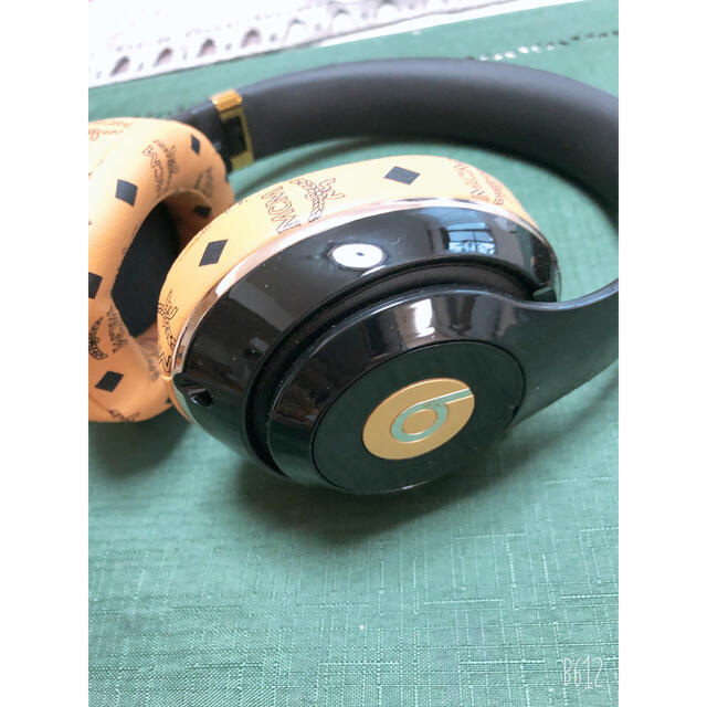 Beats by Dr Dre(ビーツバイドクタードレ)のbeats studio MCM スマホ/家電/カメラのオーディオ機器(ヘッドフォン/イヤフォン)の商品写真