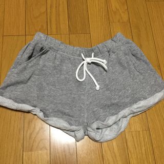 エイチアンドエム(H&M)のh&m♥︎スエットショーパン(ショートパンツ)