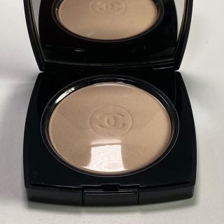 シャネル(CHANEL)のCHANEL ♡ フェイスパウダー 01 AUBE(フェイスパウダー)