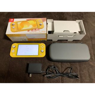 ニンテンドースイッチ(Nintendo Switch)のスイッチライト　イエロー　比較的美品(携帯用ゲーム機本体)