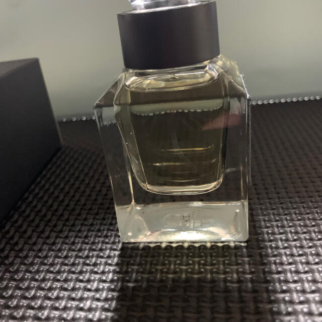 Abercrombie&Fitch(アバクロンビーアンドフィッチ)のアバクロ　香水　30ml コスメ/美容の香水(ユニセックス)の商品写真