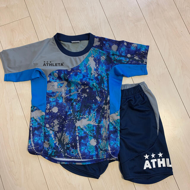 ATHLETA(アスレタ)のATHLETA ピステ セット　130cm スポーツ/アウトドアのサッカー/フットサル(ウェア)の商品写真