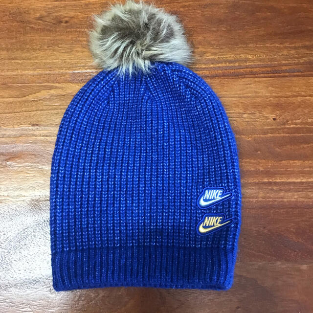 NIKE(ナイキ)のナイキニット帽子 レディースの帽子(ニット帽/ビーニー)の商品写真