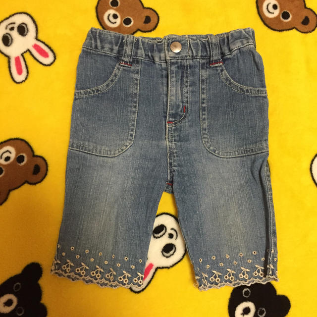 3can4on(サンカンシオン)のサンカンシオン裾刺繍ハーフパンツ 90 キッズ/ベビー/マタニティのキッズ服女の子用(90cm~)(パンツ/スパッツ)の商品写真