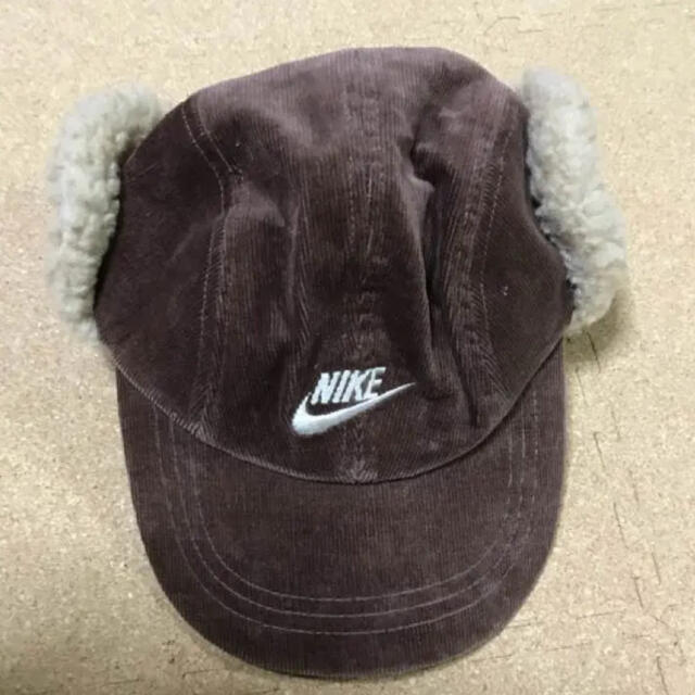 NIKE(ナイキ)のNIKE ボアキャップ　ベビー　キッズ キッズ/ベビー/マタニティのこども用ファッション小物(帽子)の商品写真