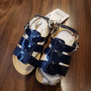 ザラキッズ(ZARA KIDS)のZARAbaby　サンダル　新品(サンダル)