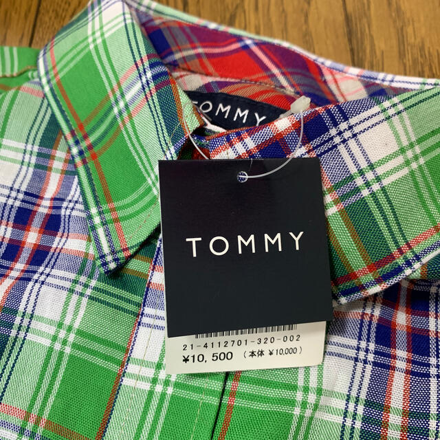 TOMMY(トミー)のTOMMY  シャツ  新品未使用 メンズのトップス(シャツ)の商品写真