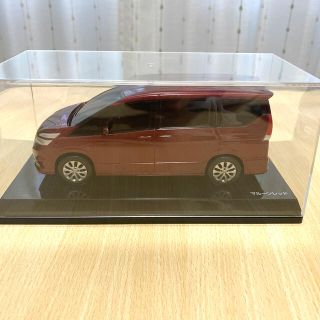 ニッサン(日産)の【新品】日産セレナ　模型　マルーンレッド(ミニカー)