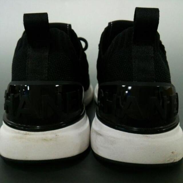 CHANEL(シャネル)のシャネル スニーカー 37 レディース - 黒 レディースの靴/シューズ(スニーカー)の商品写真