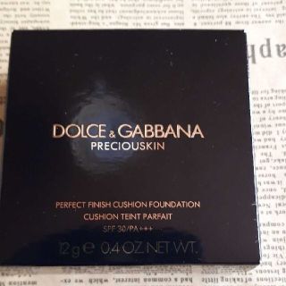 ドルチェアンドガッバーナ(DOLCE&GABBANA)のドルチェ&ガッバーナ　クッションファンデーション　220(ファンデーション)