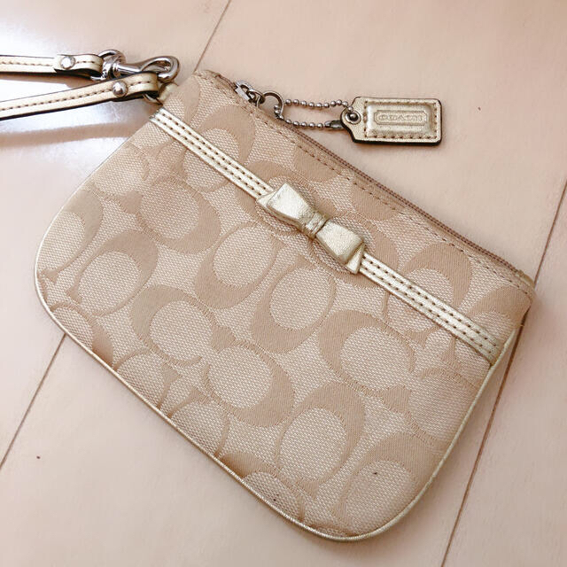 COACH(コーチ)のCOACHのポーチ レディースのファッション小物(ポーチ)の商品写真